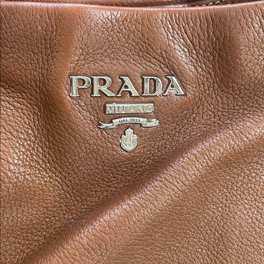 PRADA leather Vitello bag - Picture 3 of 13